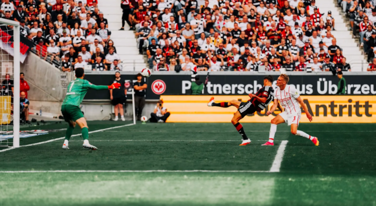 Eintracht Frankfurt vs SC Freiburg (20:30 – 19/09) | Xem lại trận đấu