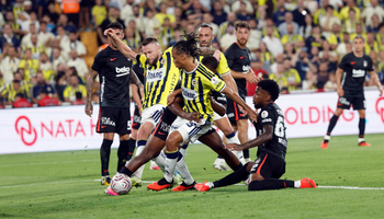 Fenerbahce vs Besiktas JK (00:00 – 06/09) | Xem lại trận đấu