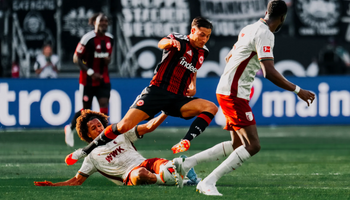 Eintracht Frankfurt vs Augsburg (22:30 – 06/09) | Xem lại trận đấu
