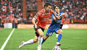 Lorient vs Troyes (01:45 – 30/08) | Xem lại trận đấu